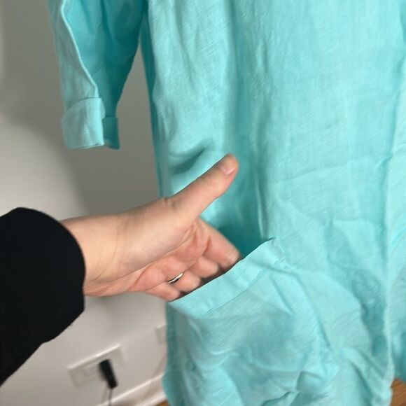 Match Point Linen Tunic, Small - Picture 2 of 9